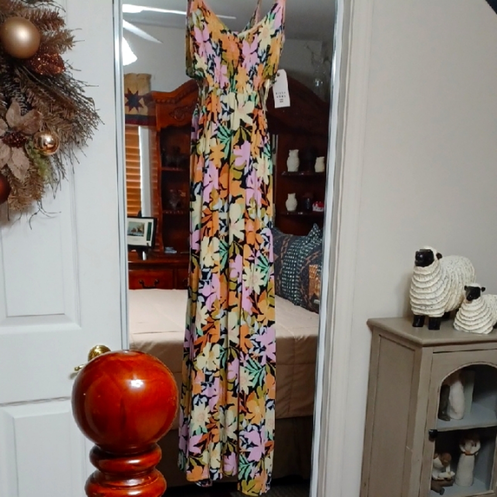 Billabong Pastel Floral Light And Flowy Sundress Perfect Summer Dress